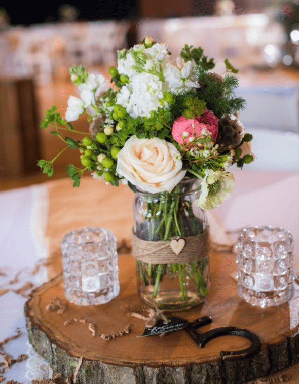 rustic wedding theme