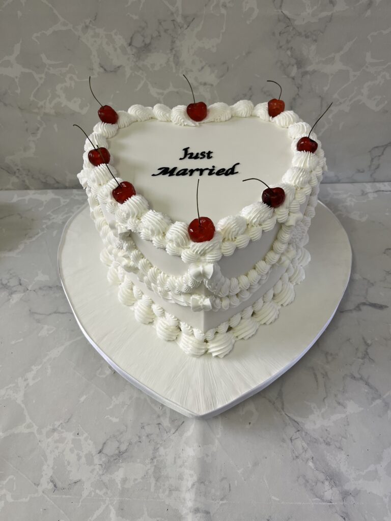 amazing cakes wedding cakes ireland