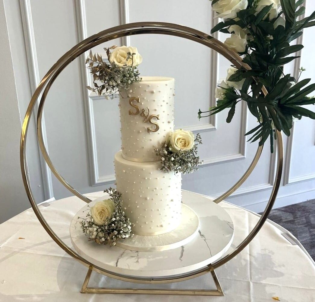 amazing cakes wedding cakes ireland