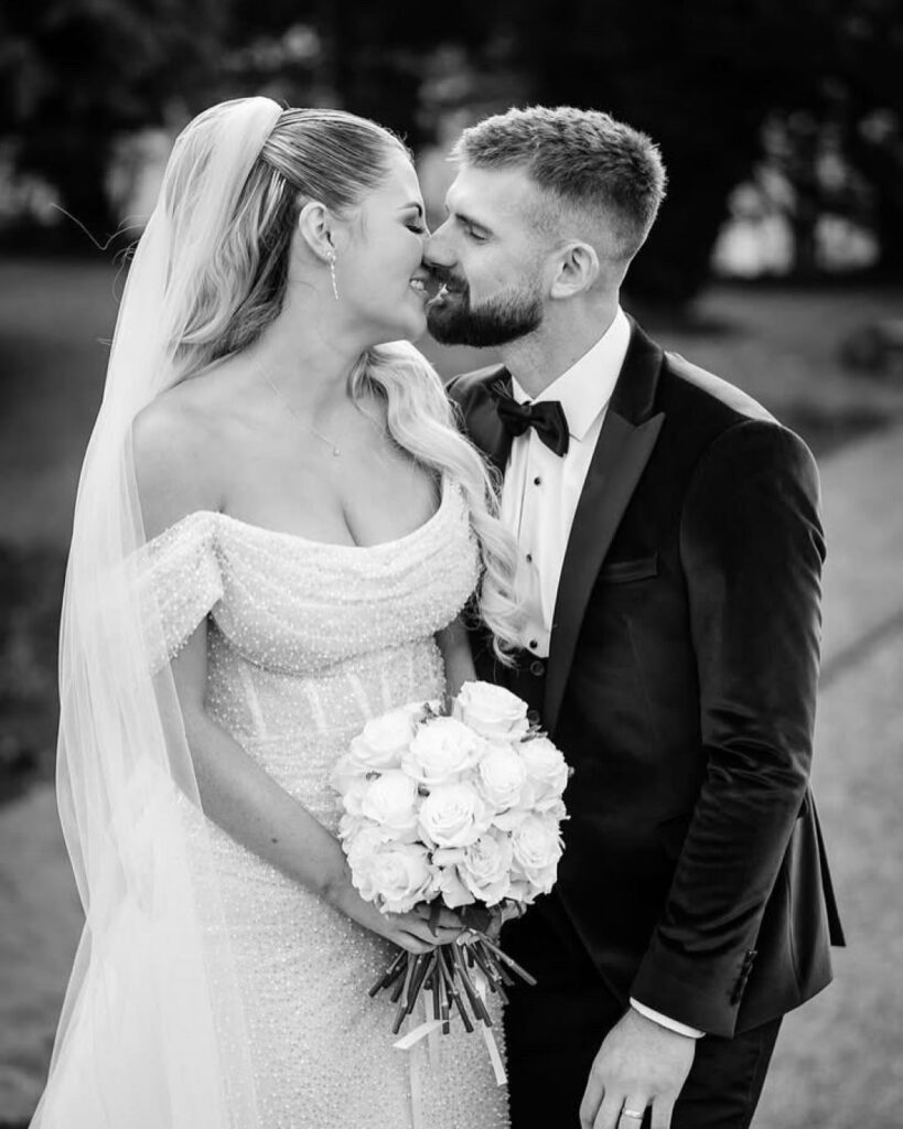 Leah Keogh wedding