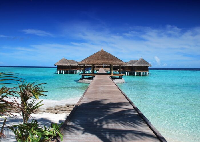 tips for planning a honeymoon